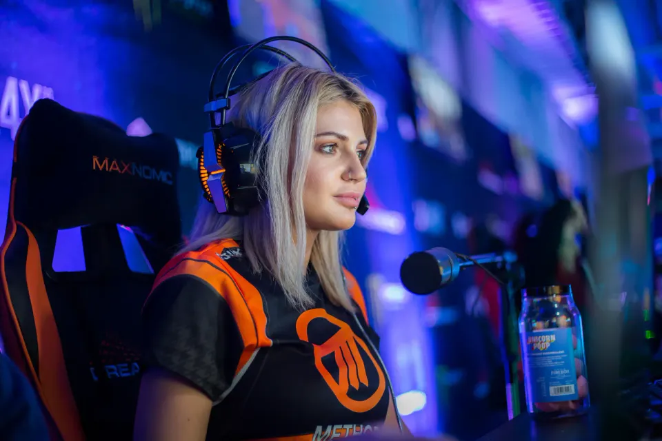 Method jersey worn at an event